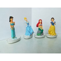 Deco Bolo Princesas pequenas