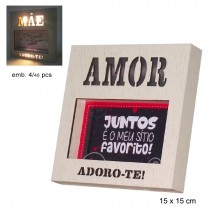 Moldura com luz Amor